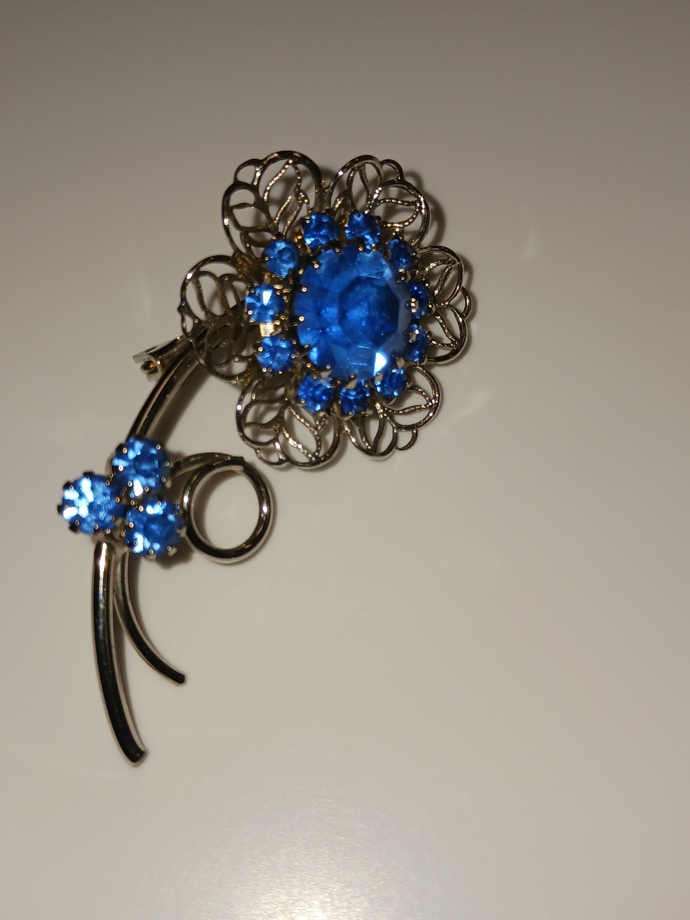 Floral Blue Brooch - Women's Jewelry